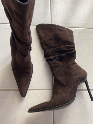 Nero Cuoio leather boots like new, brown, size 37