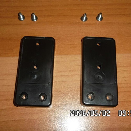 Dometic ammonia fridge bases 2 pcs like new