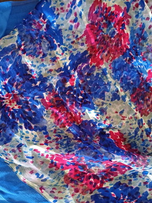Silk scarf new, French origin, square 88×88
