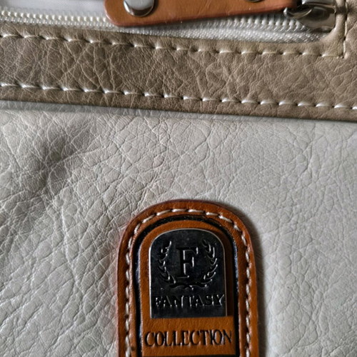 Fantasy women's bag like new