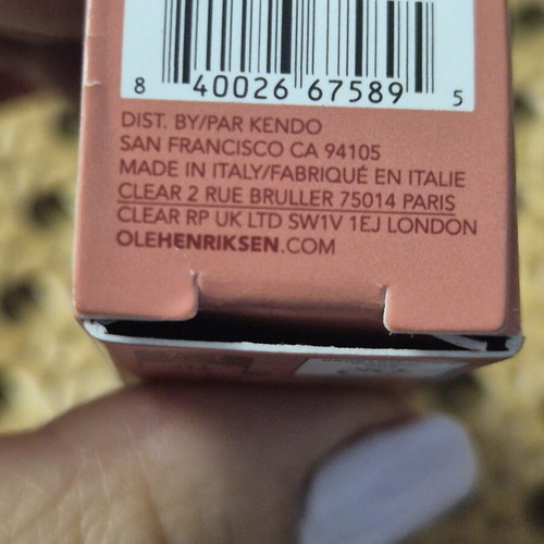Ole Henriksen Pout Preserve Peptide Lip Treatment Strawberry Sorbet new