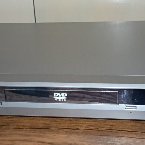 Daytek M705M DVD player vintage like new