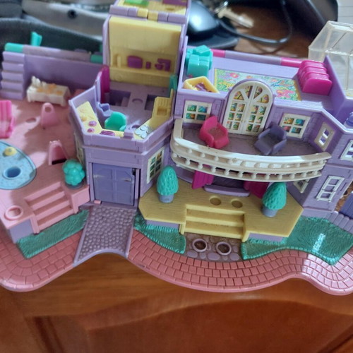 Polly Pocket Magical Mansion toy used from 1994 by Bluebird Toys