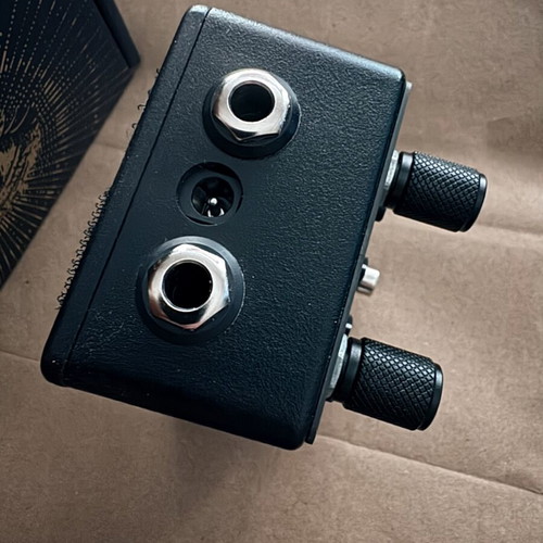 Lichtlaerm Audio Aesahaettr Modern Metal Boost pedal like new