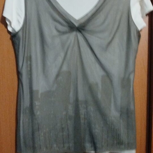 Women's blouse like new, size XXL, white and gray