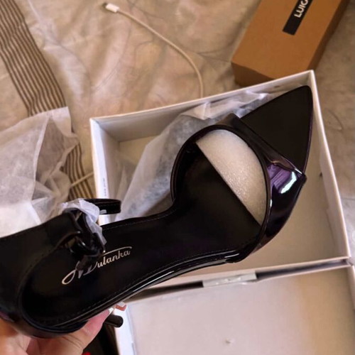 Luigi pointed black sandals size 39
