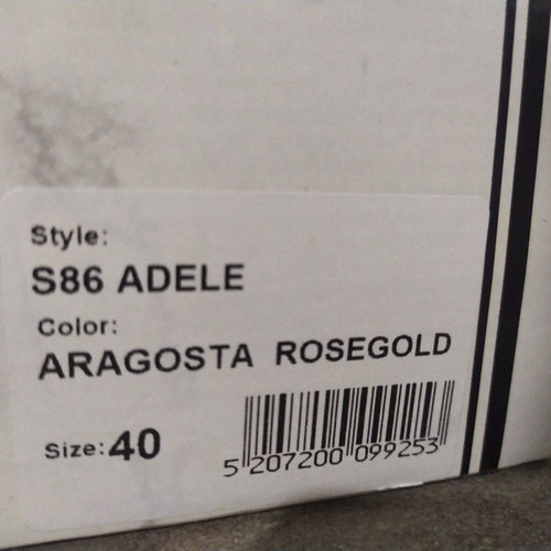 Pumps like new, size 40, worn once