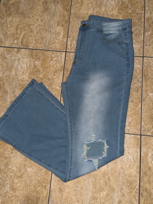 Shein bell-bottom jeans new blue, sizes XL and XXL