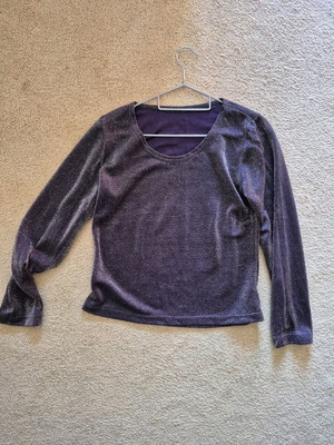 Metallic blouse like new, elastic, size S