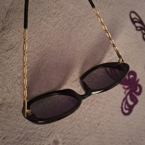 Fashion glasses new black with gold chain effect