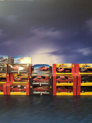 Ferrari Hot Wheels new, pack of 14 authentic models with pull back action