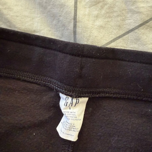 GAP black shorts like new, size S