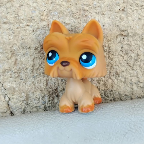 Littlest Pet Shop (LPS) Hasbro figure like new