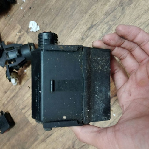 Fuse box for Opel Vectra B, 90583465