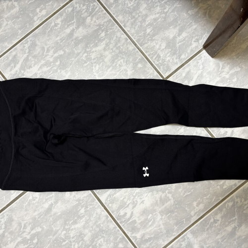 Under Armour women's leggings like new, black, XS
