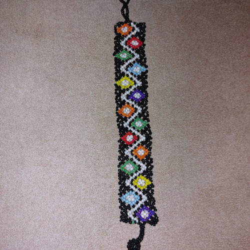 Beaded bracelet like new, multicolored
