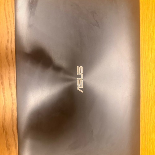 Asus X555LD laptop like new with Core i5, 8GB RAM, NVIDIA, SSD