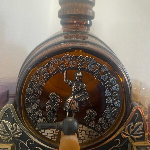 Vintage βαρελάκι με ποτηράκια σαν καινούργιο