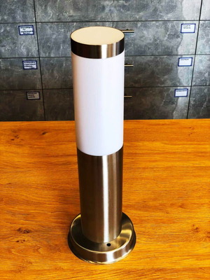 Outdoor Metal Bollard Light new