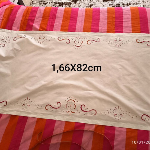 Handmade embroidery like new