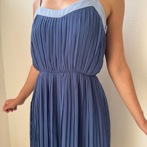 Pleated dress blue like new with elastic waist and straps