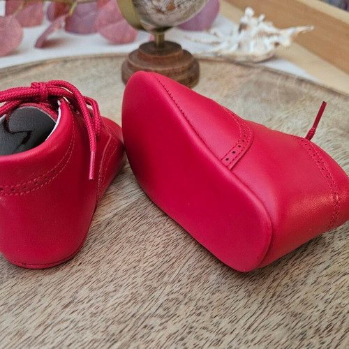 RiZitos Spanish leather baby shoes size 17
