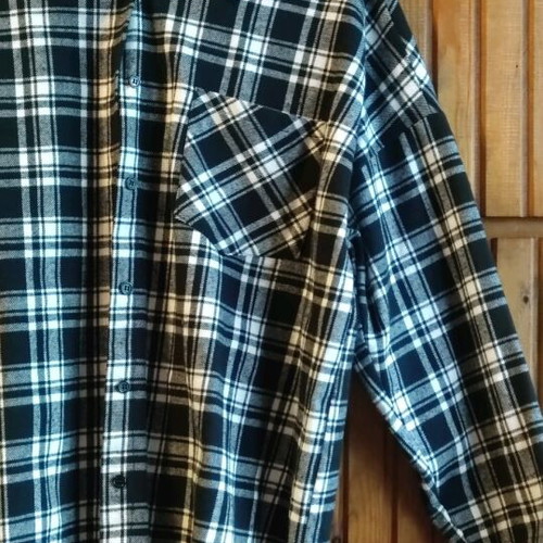 Winter oversize shirt size M new, black and white