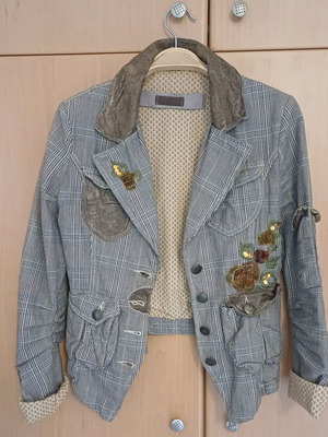 Handmade jacket with embroidery and leather details like new