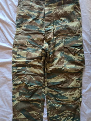 Military-style pants used, Tiger Stripe camouflage, pack of 2