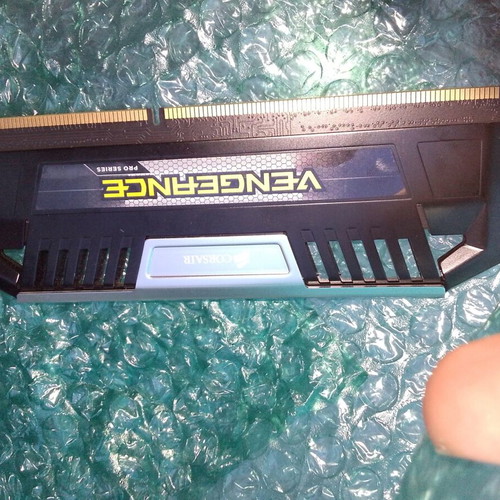 Corsair Vengeance Pro 4GB DDR3 2400MHz RAM module for desktop