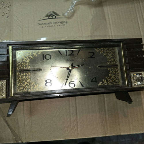 Rhythm Mid-Century analog table clock used