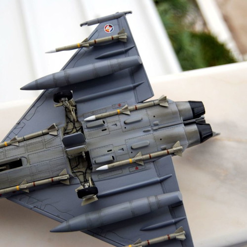 Plastic model Eurofighter EF-2000 1/48 new