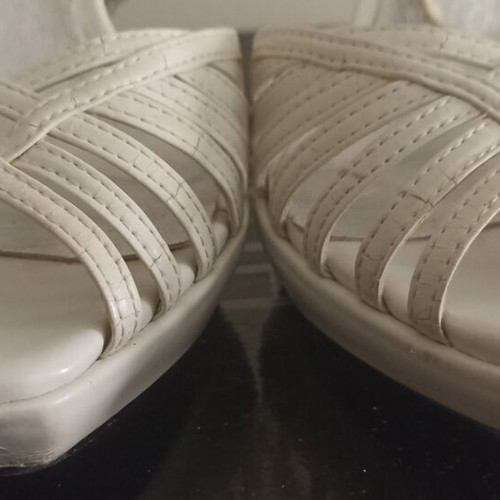 Hunter women's white sandals size 41 used