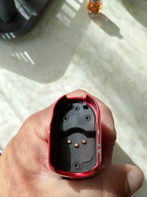 Electronic cigarette with battery case like new