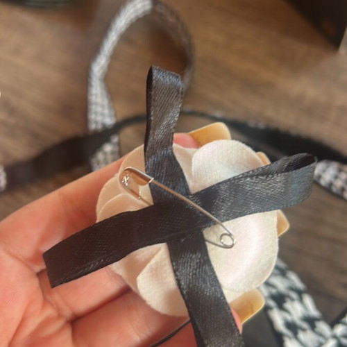 Dog leash new with white flower pin bolero style black and white