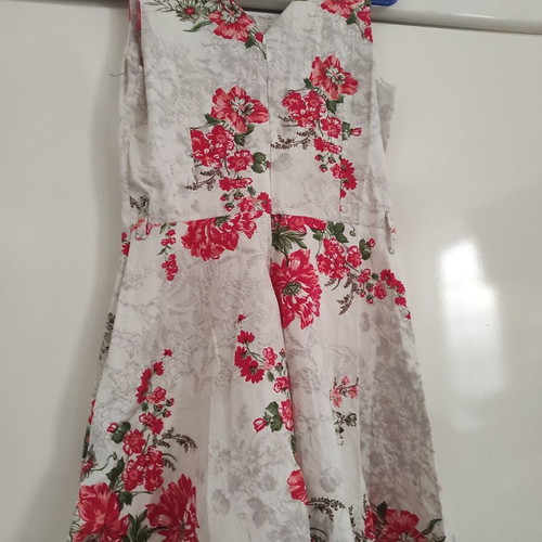 Bella women's Italian dress S/M like new, white and red