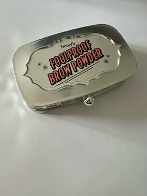 Benefit FoolProof Brow Powder unused, shade 03 Medium