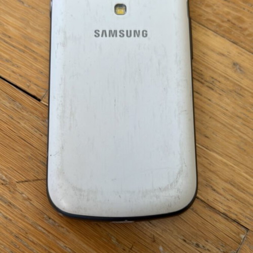 Samsung Galaxy Duos used, stuck on logo