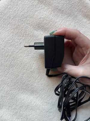 Philips charger like new