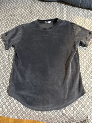 Velour t-shirt like new, gray, size L