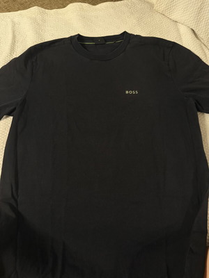 Boss short-sleeve T-shirt used, size M, black