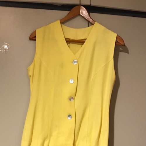 Yellow suit like new M/L