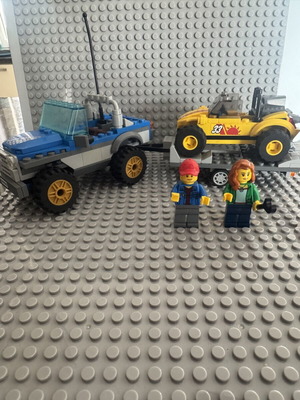 Lego Dune Buggy Trailer 60082 like new set