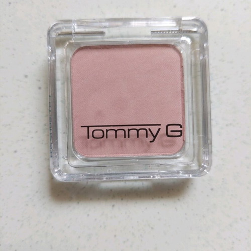 Tommy G eyeshadow unused