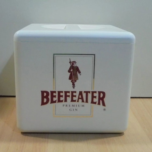 Beefeater Gin old plastic promotional ice bucket used