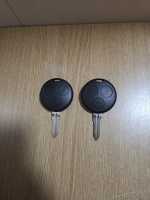 Replacement key shells new, pack of 2