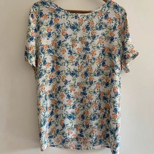 Top M/L like new, multicolor, stable fabric