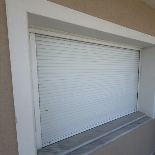 Aluminum window frames like new, pack of 11 with double glazing and shutters