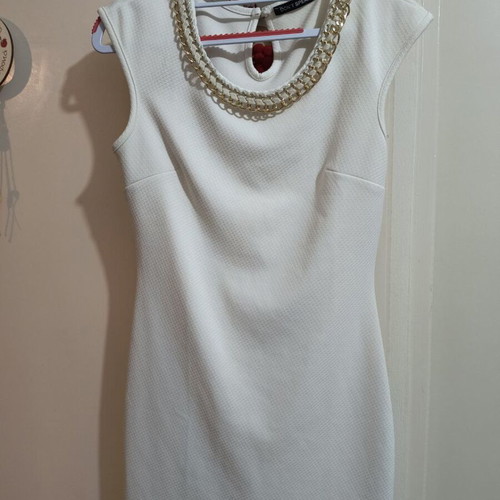 White dress like new, size S