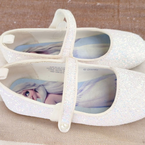 H&M white flat ballerina shoes with glitter and strap size 28 like new